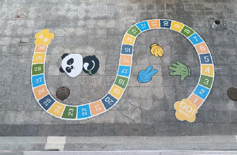 弥渡地面游戏彩绘